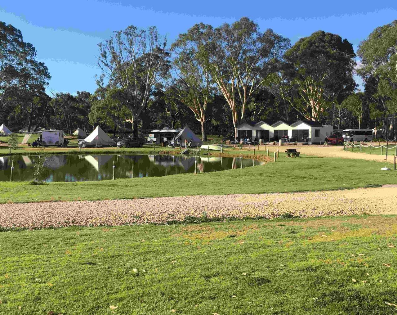 Coonawarra Ensuite Unit D ภายนอก รูปภาพ