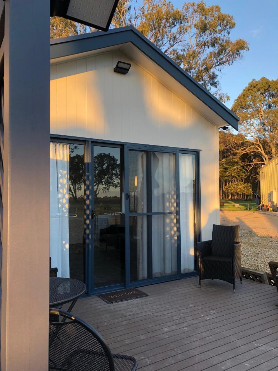 Coonawarra Ensuite Unit D ภายนอก รูปภาพ